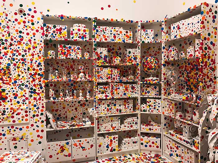 Yayoi Kusama: Infinity Mirrors exhibit